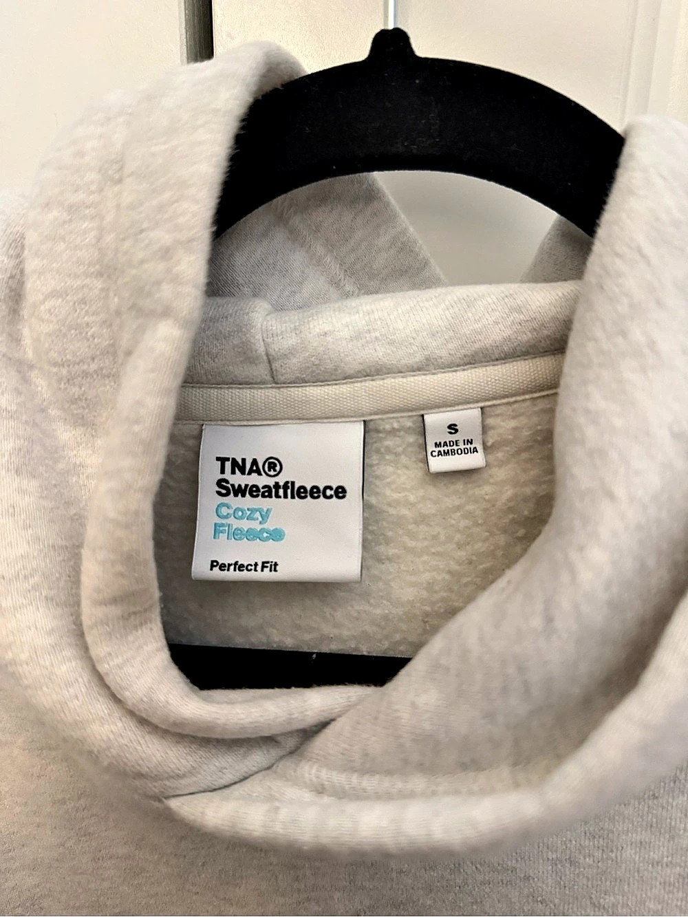 Aritzia TNA Cozy Fleece Perfect Fit Gray Hoodie Size Small